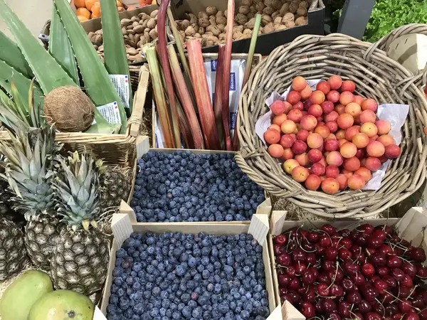De nouveaux fruits en rayon